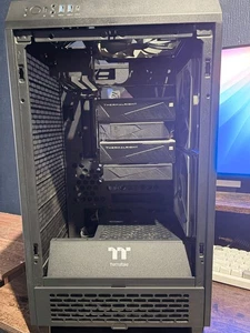 High End Gaming PC - Intel Core Ultra 7 265k , 32GB DDR5 7200 , 2TB NVME , etc.. - Picture 1 of 2