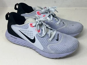 Zapatos para correr Nike Legend React para mujer talla 9 AA1626-008 **TIENE UN LUGAR** - Imagen 1 de 9