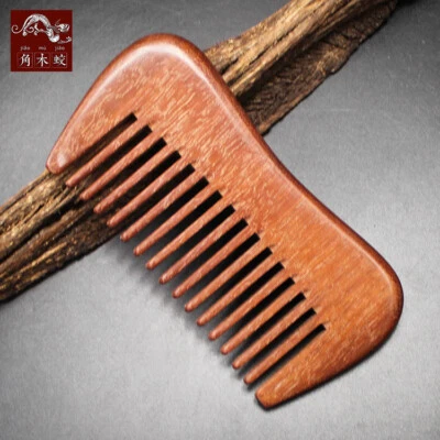 Peine de madera de sandalia roja natural peine de dientes anchos cepillo para el cabello cepillo de masaje Foto 1 de 4