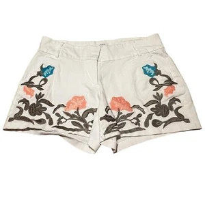 Crown & Ivy White With Sage, Coral & Turquoise Floral Embroidery Shorts SZ 4 - Picture 1 of 11