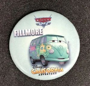 Disney Pin 2013 Disney Movie Cars Land Fillmore California Adventure Volkswagen - Picture 1 of 3