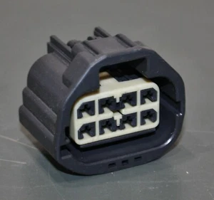 8-Position Automotive Connector PT1707, Turn Signal, Tail Light, CE8012F, Female - Picture 1 of 4