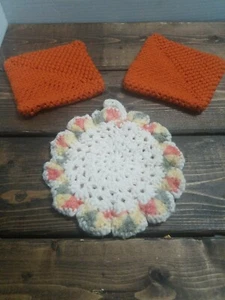 Juego de 3 almohadillas calientes vintage tejidas a mano óxido y crema/multi usado en excelente estado - Imagen 1 de 9