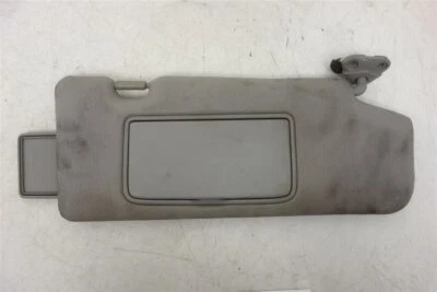 Nissan 350Z 2004-2006 parasol interior del lado del pasajero con transmisión manual *sucio Foto 1 de 4