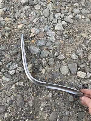 1951 年福特定制豪华原装后部下角装饰 LH 司机侧 — 第 1/4 张图片