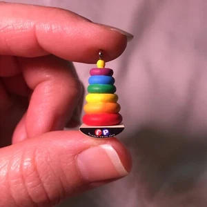 Hallmark 2021 Fisher Price Rock A Stack Baby Regenbogen Ringe Miniatur Ornament - Bild 1 von 5