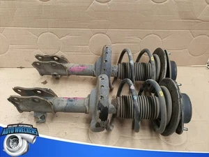 Subaru WRX hatch 2009 front springs shocker - Picture 1 of 6