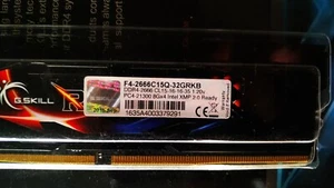 G.Skill RipJaws 4 DDR4 4x8Gb 2666Mhz C15 (F4-2666C15Q-32GRKB) - Bild 1 von 4