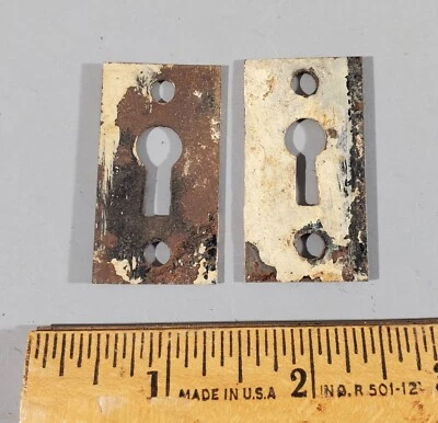 2 PLACAS DE ESCUDO RECTANGULARES PLANAS DE HIERRO RECUPERADAS DE COLECCIÓN #16 Foto 1 de 3