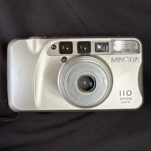 Minolta 110 Zoom Date Silver 35mm Point & Shoot Film Camera JAPAN - Picture 1 of 4