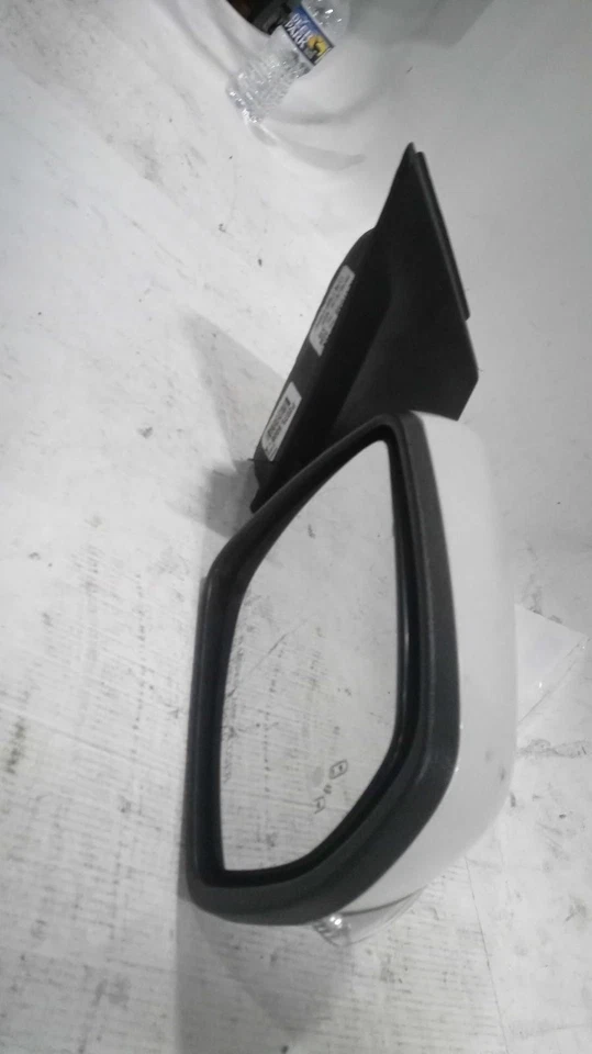 2017 Ford Edge Right Door Mirror Assembly White OEM 322757 Used 100k Miles - Imagem 1 de 4