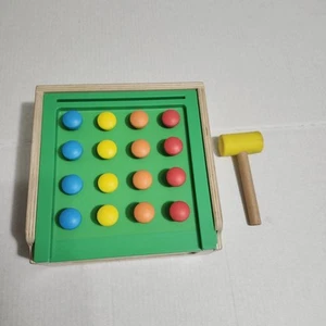 Lovevery Match Tap Hammer Box The Investigator Juego Kit Montessori Juguete Completo - Imagen 1 de 17