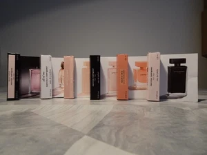 6 Versch. Narciso Rodriguez  Damendüfte For Her, All of me, Ambree, For Her Musc - Bild 1 von 2