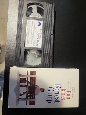 Vtg "Forest Gump" 1995 VHS Movie With Tom Hanks And Robin Wright - Image 1 of 4