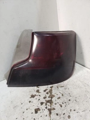 Правостороннее основание заднего фонаря для пассажира подходит для 12–13 SCION TC 692598 - Изображение 1 из 4