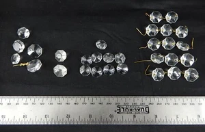 Konvolut 30 Vintage Kristall Achteck & Sechseck Schmuck. 16-22mm. PR-36 - Bild 1 von 8