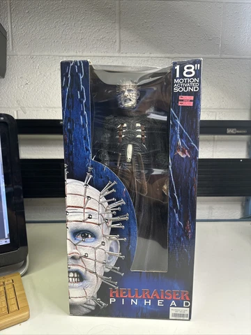 NECA Hellraiser Pinhead 18” Horror Figure Motion Activated Sound 2003 Cover