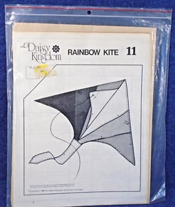 Vintage 80s Daisy Kingdom Pattern Rainbow Kite 11 Uncut - Picture 1 of 1