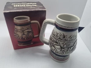 Avon 1982 Classics Automobiles Mini Stein Chope 272216 Handcrafted Brazil - Picture 1 of 7