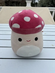 Squishmallows Malcome the Muchroom 8 inch Plush Stuffed animal/ food item. - Picture 1 of 2