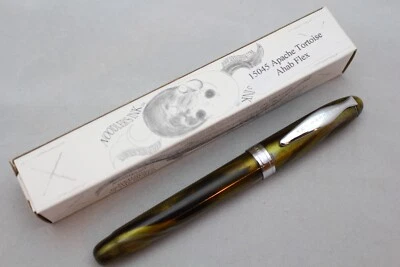 PLUMA ESTILOGRÁFICA NOODLERS SOUTHWEST (APACHE) TORTUGA AHAB PISTÓN FLEXIBLE NUEVA EN CAJA Foto 1 de 3