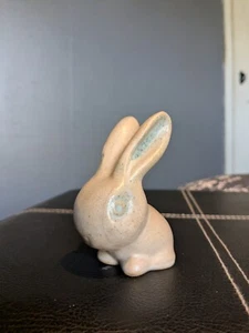 Vintage Bourne Denby 9cm Snub Nose Rabbit - Picture 1 of 10