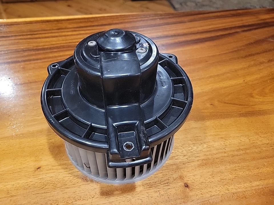 96-02 TOYOTA 4RUNNER AIRE ACONDICIONADO AIRE ACONDICIONADO CALENTADOR VENTILADOR MOTOR OEM p3119b100 Foto 1 de 1