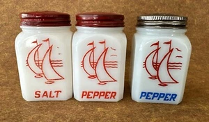 Vintage Hazel Atlas Milk Glass Salt & Pepper Shakers Red Sailboats + Blue Pepper - Picture 1 of 24