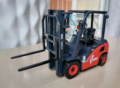 1/20 Scale Tailift 25 Forklift Fork Lift Truck Diecast Model Toy NIB - Image 1 of 4