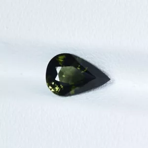 1,28 quilates MEJOR GRADO MOZAMBIQUE VERDE OSCURO/TURMALINA NATURAL - ¡Piedra preciosa de pera!! - Imagen 1 de 2