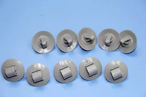 CITROEN grigio in plastica ELEMENTI DI FISSAGGIO PORTA LATO MODANATURE INFERIORE - Picture 1 of 6