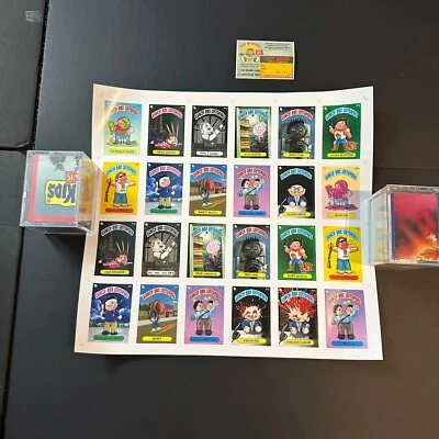 SUPER SECRET FUN CLUB SERIE 2 HOJA SIN CORTAR + RECOMPENSA LBL CUBO DE BASURA NIÑOS Foto 1 de 4