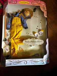 Lote Ropa Muñeca Barbie Nuevo en Paquete Millicent Roberts Pulgar Verde Coca Cola y más - Imagen 1 de 10