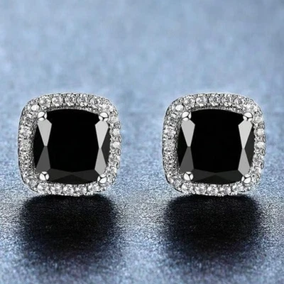Pendientes cuadrados de corte cojín enchapados en oro de 14K de ónix negro circonita cúbica para hombre y mujer Foto 1 de 4