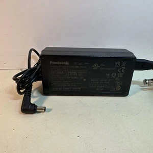 Panasonic AG-AC30 AG-UX180 AG-PX298 AG-FC100 AG-DVX200 AG-AC90 caricatore fotocamera - Foto 1 di 3