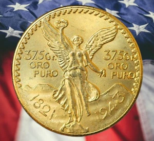 1821 - 1943 Mexiko 50 Pesos Gold Plated Coin Modern Restrike Medal - Bild 1 von 2