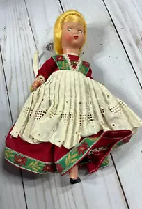Vintage dänische Puppe Amager 8" Zoll Nationalkostüm muss neu besaitet werden - Bild 1 von 3