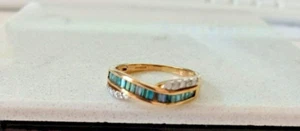 BLUE & WHITE DIAMONDS 9ct YELLOW GOLD RING - Picture 1 of 5
