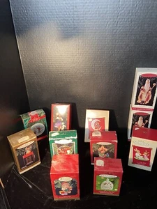 HALLMARK DISNEY CHRISTMAS ORNAMENT LOT ESMERALDA, QUASIMODO AND MORE MINT 11 LOT - Picture 1 of 12