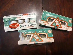 Lot Of 3 Vintage C7 Packs, Twelve Bulbs Northern Lights Free Shipping Candelabra - Picture 1 of 4