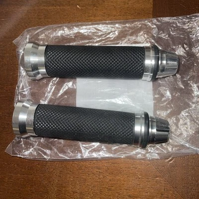 Manopole Moto Universali - Immagine 1 di 4