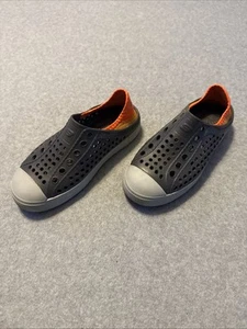 Skechers Foamies Guzman Steps-Aqua Surge Sneaker Kids Size 13 - Grey/Orange - Picture 1 of 8