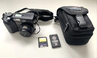 Olympus C-4040 Zoom Digital Kamera + 128MB SmartMedia Karte Card | Zubehörpaket - Bild 1 von 4