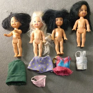Mattel Barbie Kelly doll nude lot of 4 dolls with some clothes 1994 - Picture 1 of 8