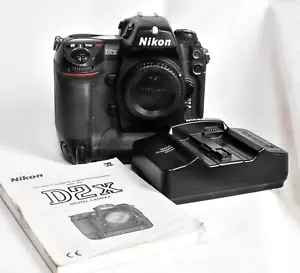 NIKON D2X Works Great VG Condition Includes Charger & Battery High Shutter Count - Picture 1 of 8