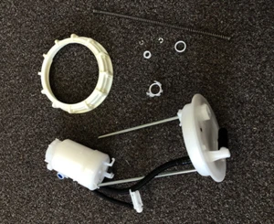 Genuine Honda CR-V 2013-2018 2 Litre Petrol Fuel Filter 17048T0A000 - Picture 1 of 3