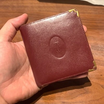 Cartera Cartier Vintage Para Mujer Pequeña Cuero Marrón Doble Cierre con Logotipo Foto 1 de 4