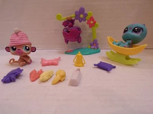 Littlest Pet Shop~#1924~Caterpillar~#1925~Monkey~#1926~Bat~Purple~Star Gazin' - Picture 1 of 5