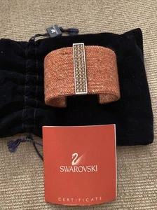 Swarovski Crystal Cuff bracelet red color - Picture 1 of 7