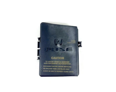 Chrysler Pacifica 2005-2007 debajo del capó relé de fusibles caja tapa superior cubierta OEM Foto 1 de 3